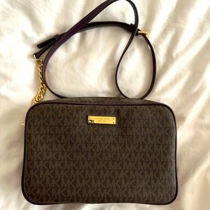 Michael Kors Jet Set Large Saffiano Leather Crossbody Bag